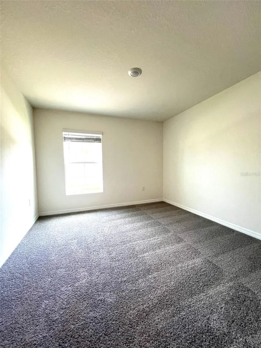 6527 SE 1ST LOOP ocala, FL 34472