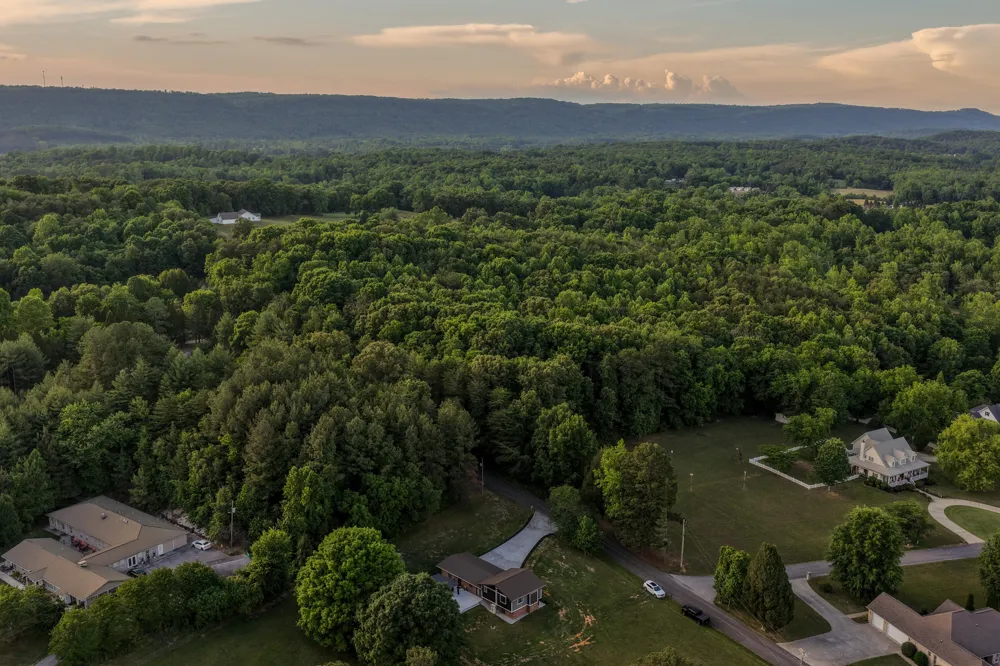 552 Dreamland Road Spring City, TN 37381