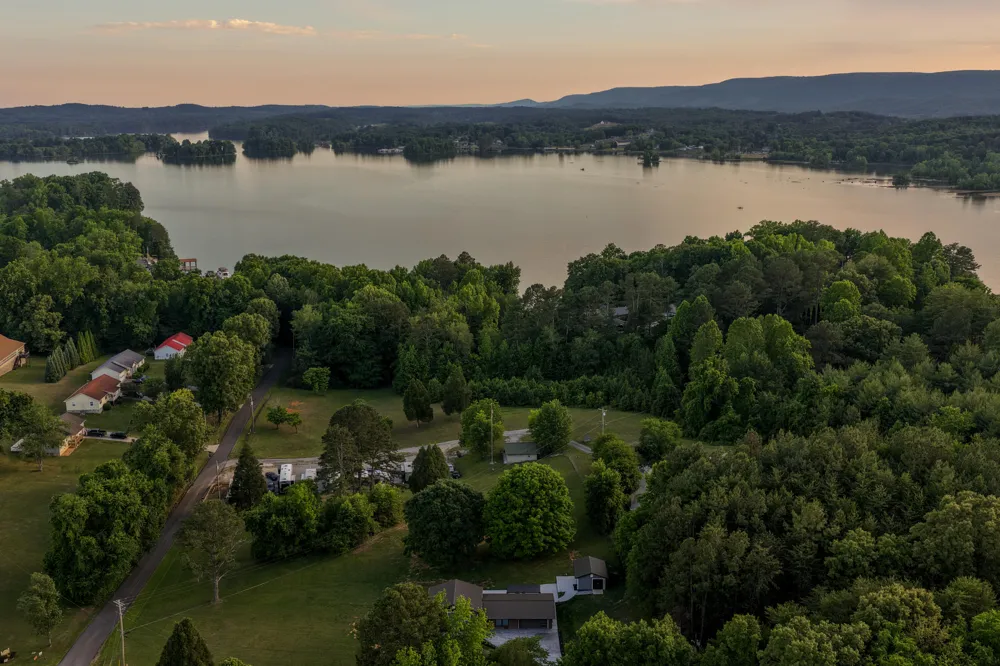 552 Dreamland Road Spring City, TN 37381