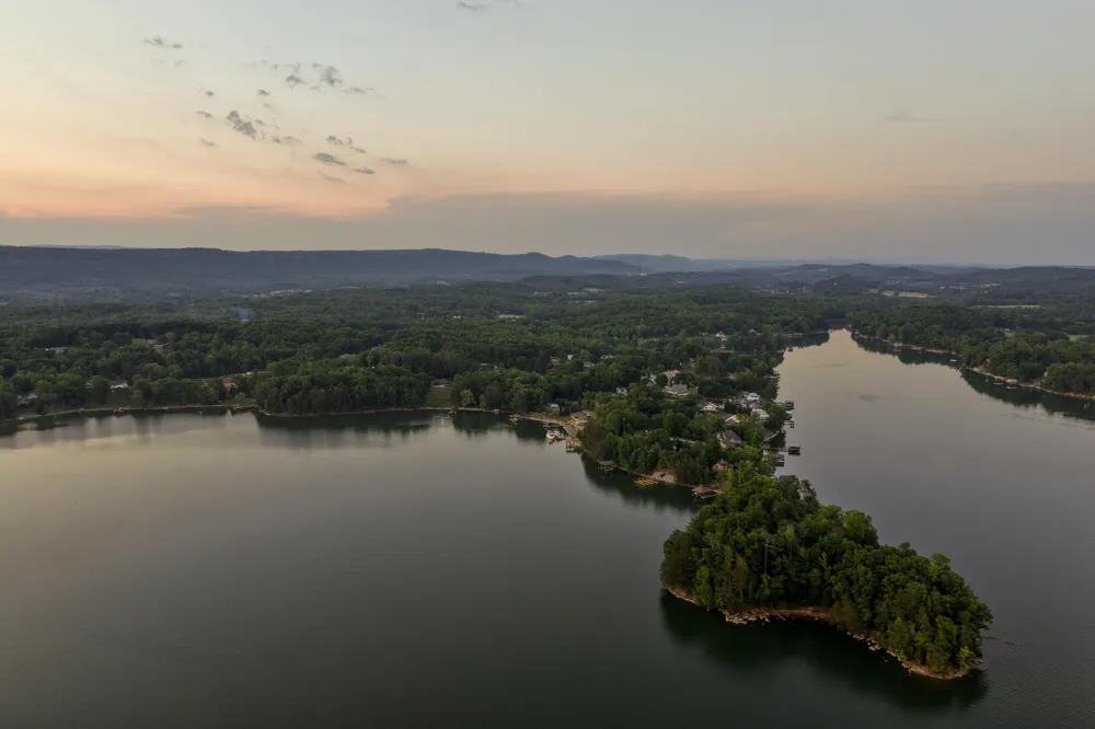552 Dreamland Road Spring City, TN 37381