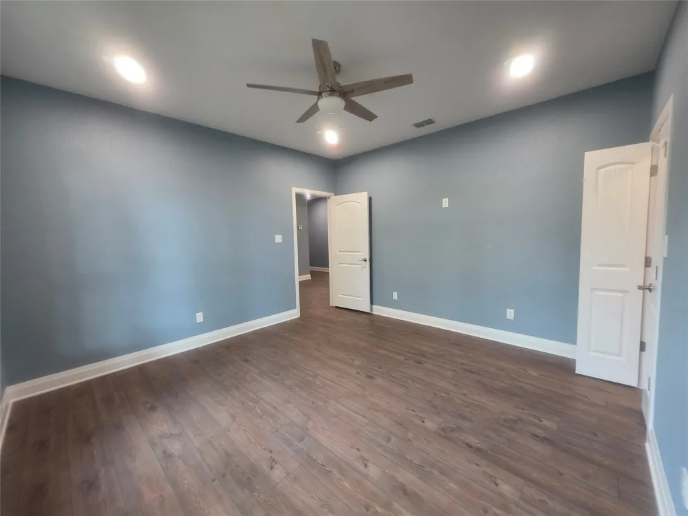 503 W Elm Street Olney, TX 76374