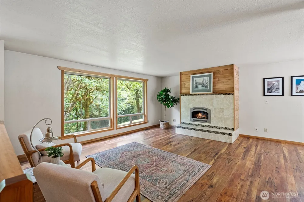 19545 Park Boulevard NE Suquamish, WA 98392