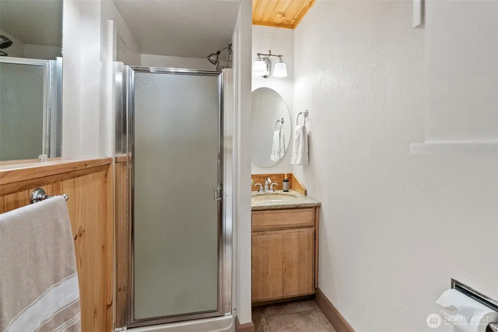 19545 Park Boulevard NE Suquamish, WA 98392