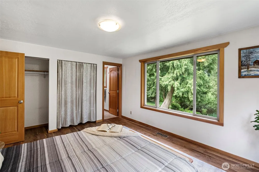 19545 Park Boulevard NE Suquamish, WA 98392