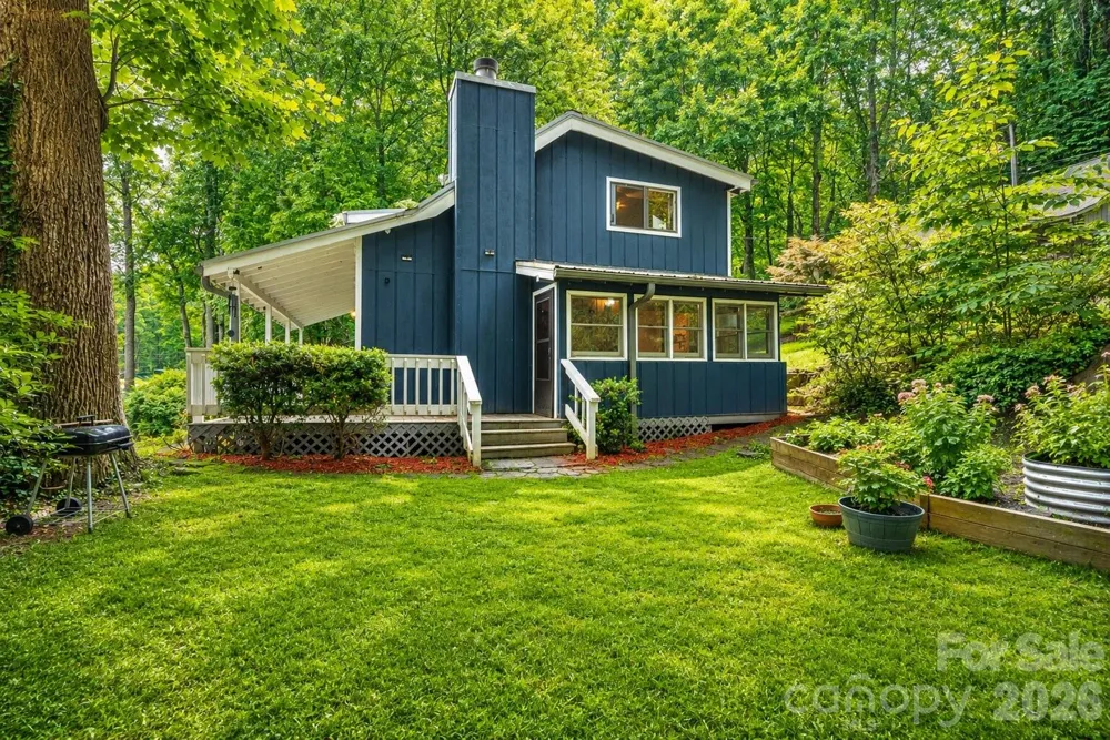 100 Bristol Lane Maggie Valley, NC 28751