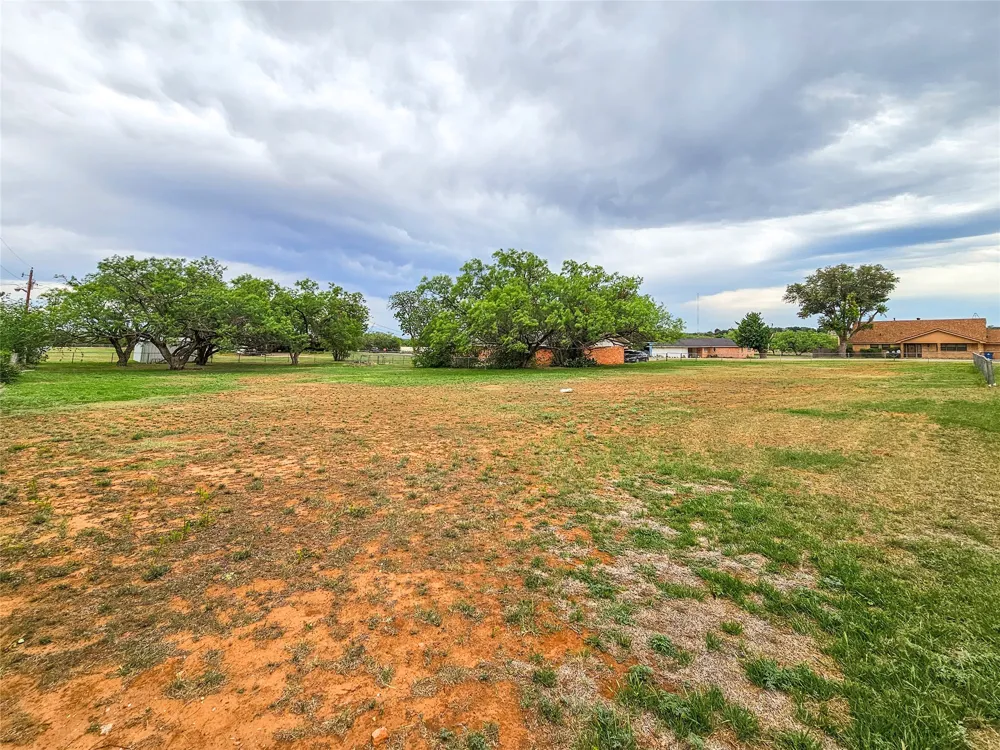1002 Ridgecrest Street Sweetwater, TX 79556