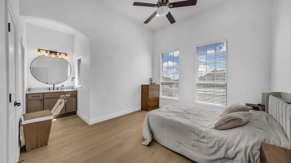 235 Bearclaw Circle Aledo, TX 76008