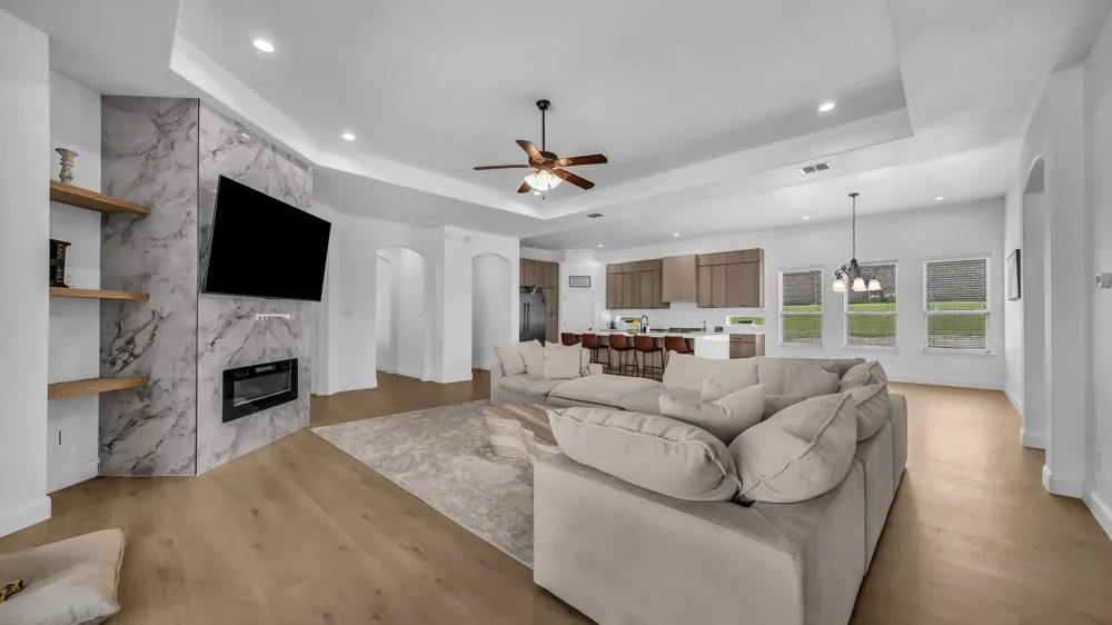 235 Bearclaw Circle Aledo, TX 76008