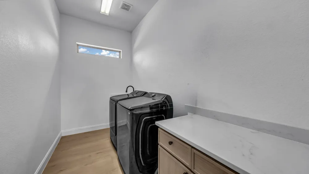 235 Bearclaw Circle Aledo, TX 76008