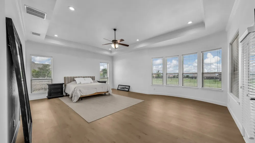 235 Bearclaw Circle Aledo, TX 76008