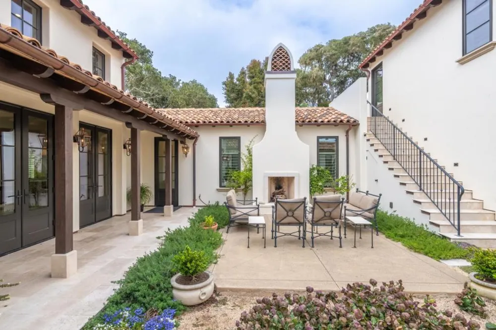 1041 Rodeo Road Pebble Beach, CA 93953