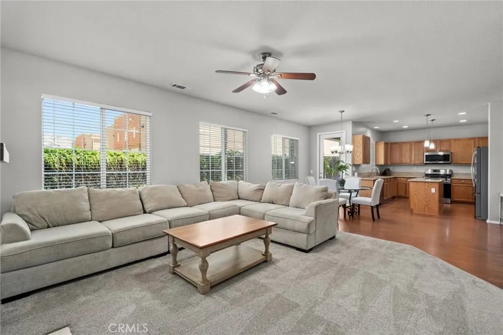 33934 Lily Road Yucaipa, CA 92399