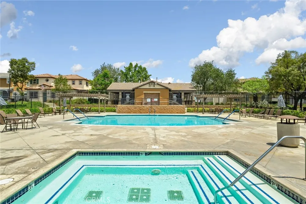 33934 Lily Road Yucaipa, CA 92399