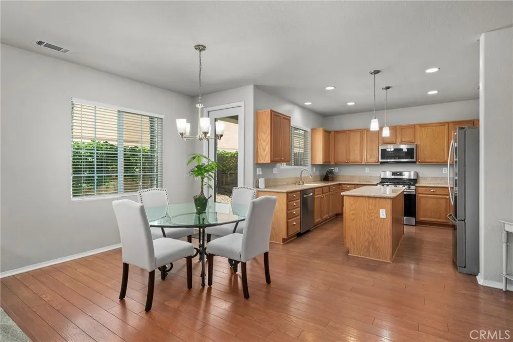 33934 Lily Road Yucaipa, CA 92399