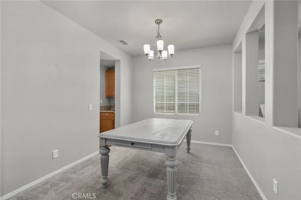 33934 Lily Road Yucaipa, CA 92399