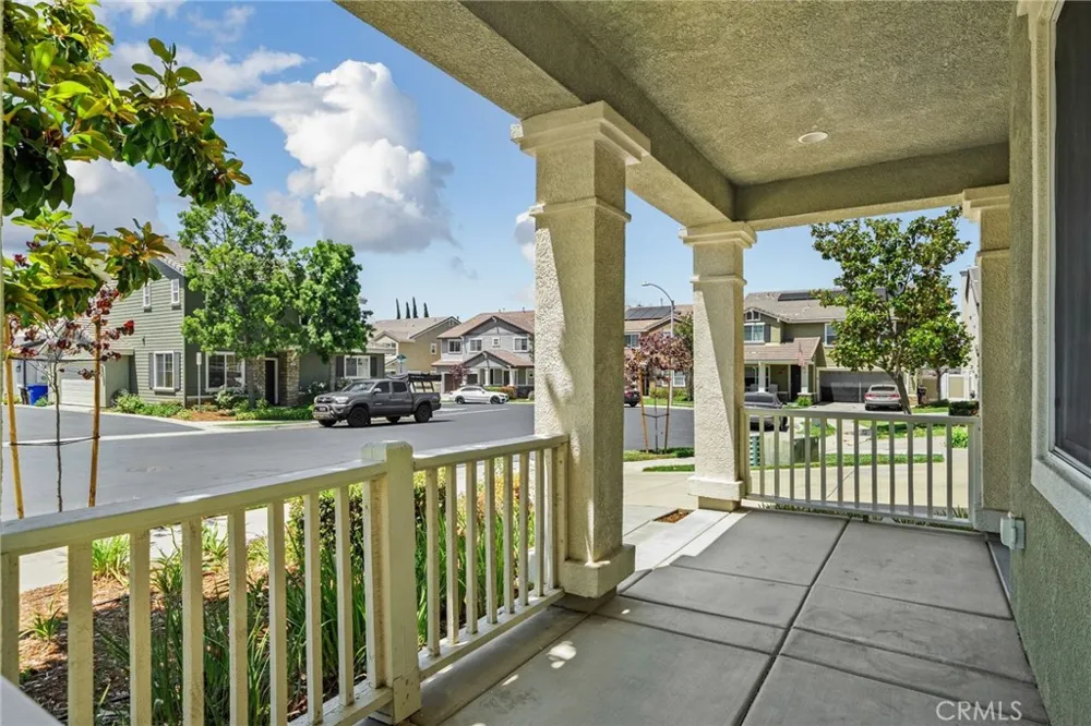 33934 Lily Road Yucaipa, CA 92399