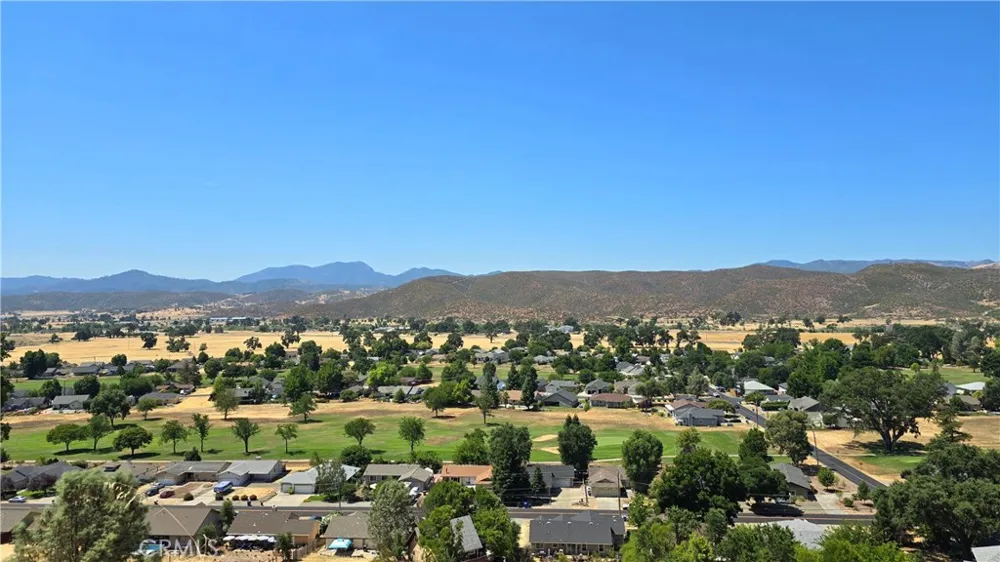 18379 Lakeridge Hidden Valley Lake, CA 95467