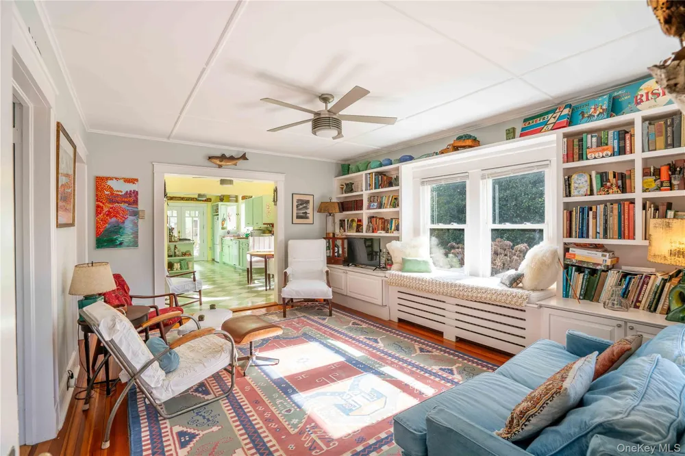 306 6th Street Greenport, NY 11944