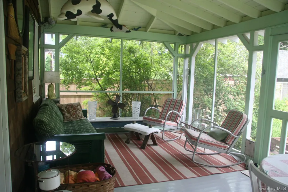 306 6th Street Greenport, NY 11944