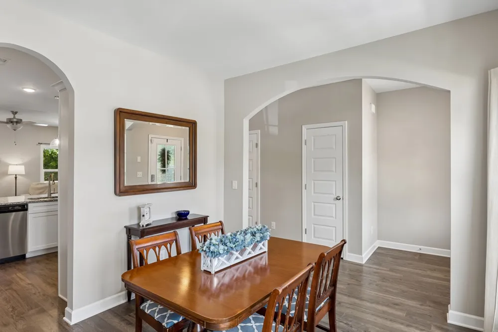 2507 Napa Valley Way Columbia, TN 38401