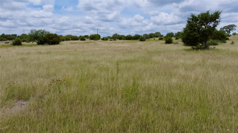 1 Vaquero Vista Lane Lampasas, TX 76550