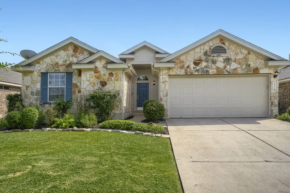 18828 Leigh Lane