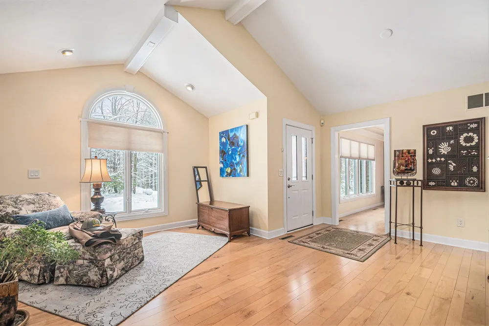 1209 Morris Drive Niles, MI 49120