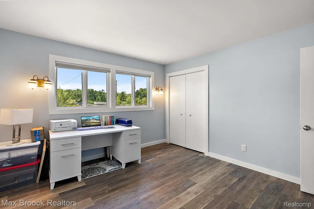 8580 Silver Creek Road Whitehall Township, MI 49461