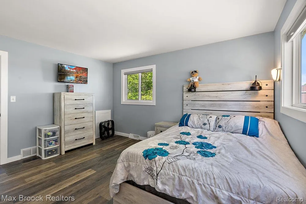8580 Silver Creek Road Whitehall Township, MI 49461