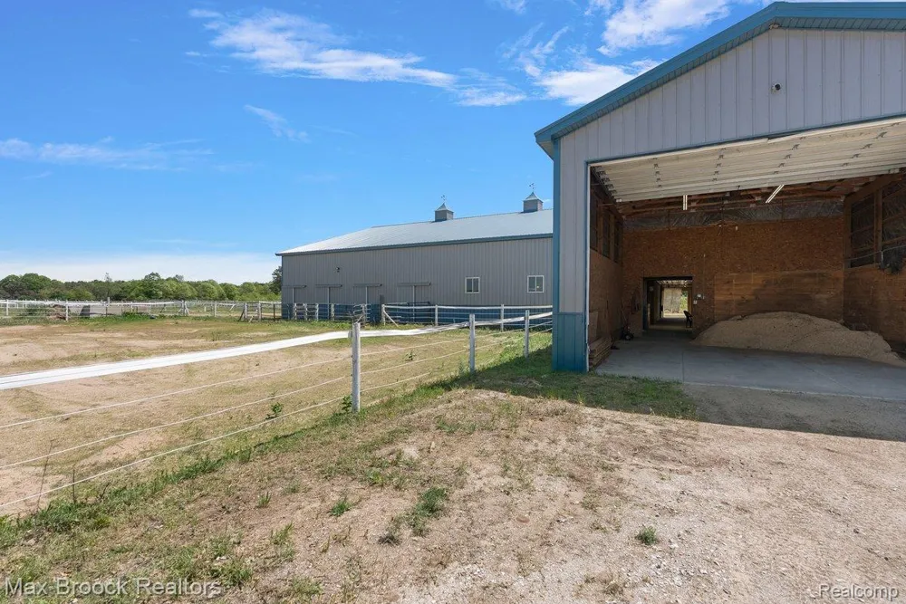 8580 Silver Creek Road Whitehall Township, MI 49461