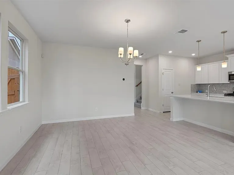 128 Comet Pointe Drive Georgetown, TX 78628