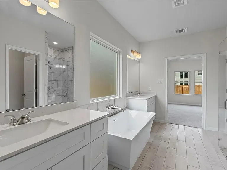128 Comet Pointe Drive Georgetown, TX 78628