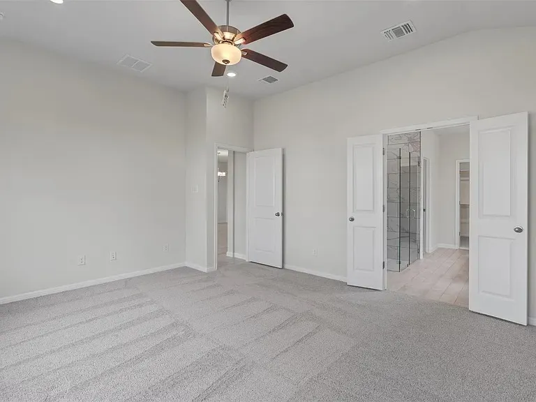 128 Comet Pointe Drive Georgetown, TX 78628