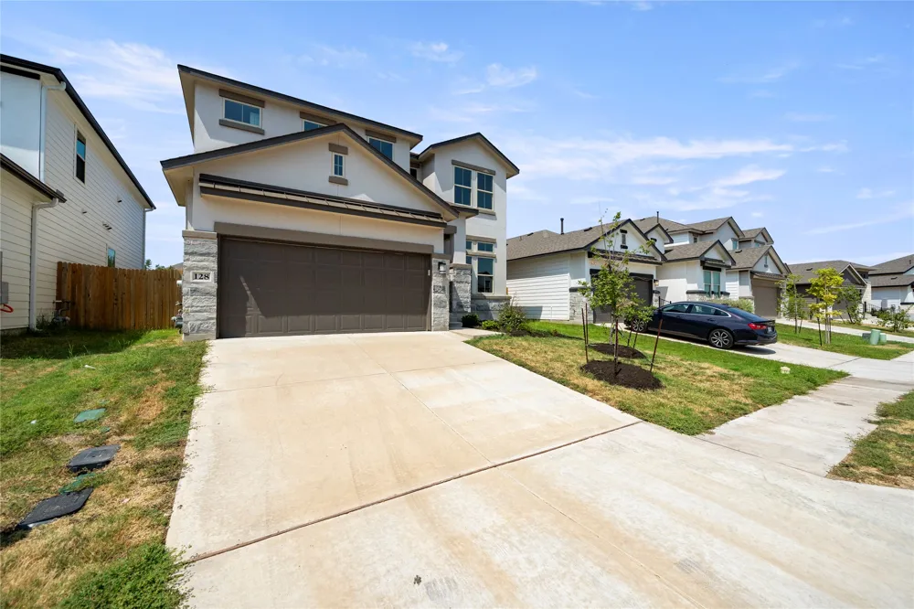 128 Comet Pointe Drive Georgetown, TX 78628