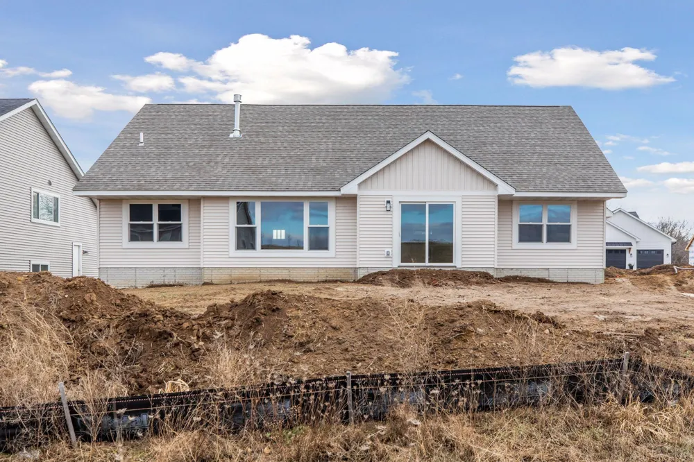 745 165th Street Hammond, WI 54015