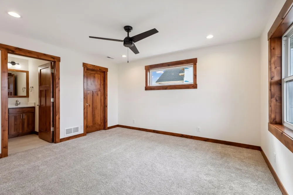 745 165th Street Hammond, WI 54015