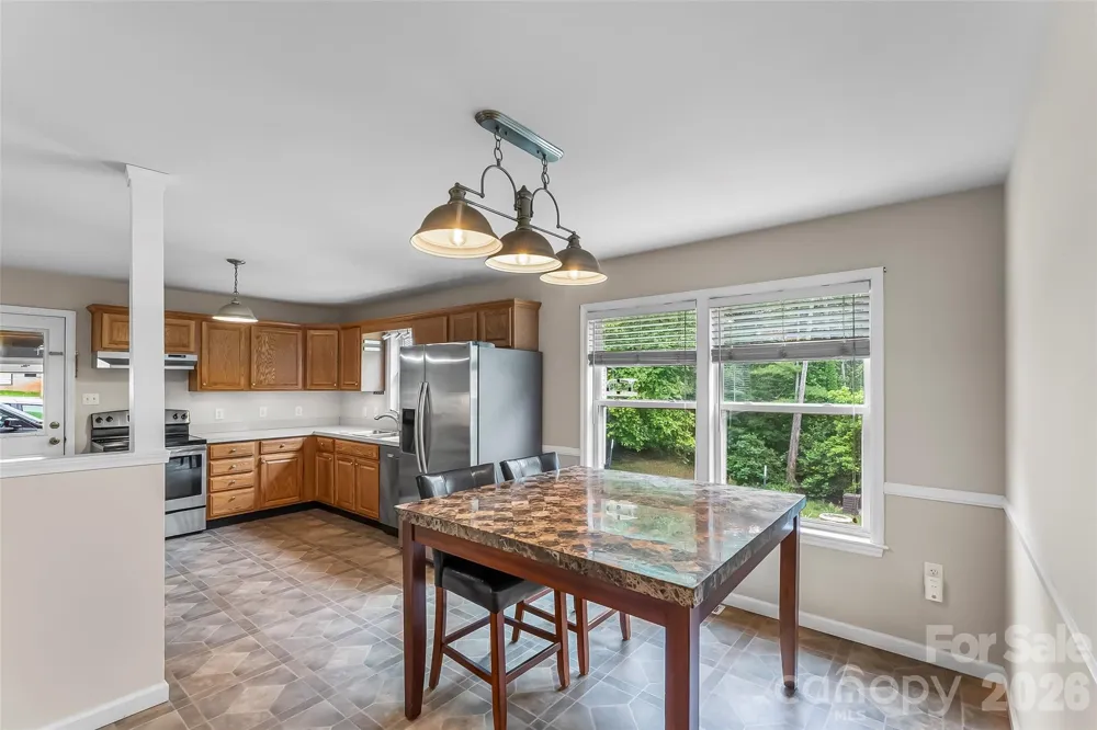 2610 Bear Creek Road Marshall, NC 28753