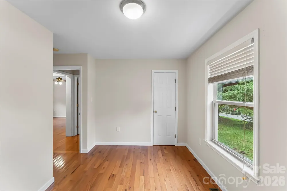 2610 Bear Creek Road Marshall, NC 28753