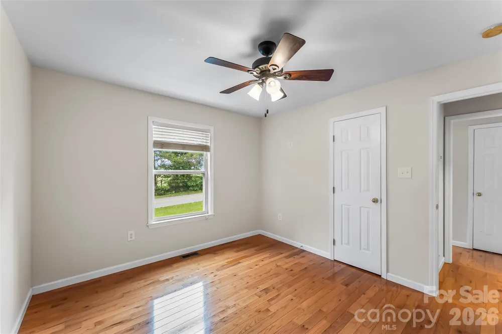 2610 Bear Creek Road Marshall, NC 28753
