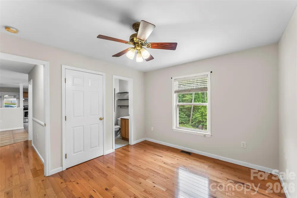 2610 Bear Creek Road Marshall, NC 28753