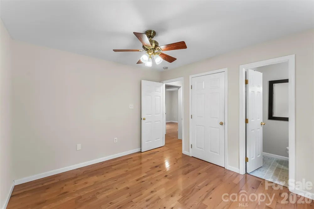 2610 Bear Creek Road Marshall, NC 28753