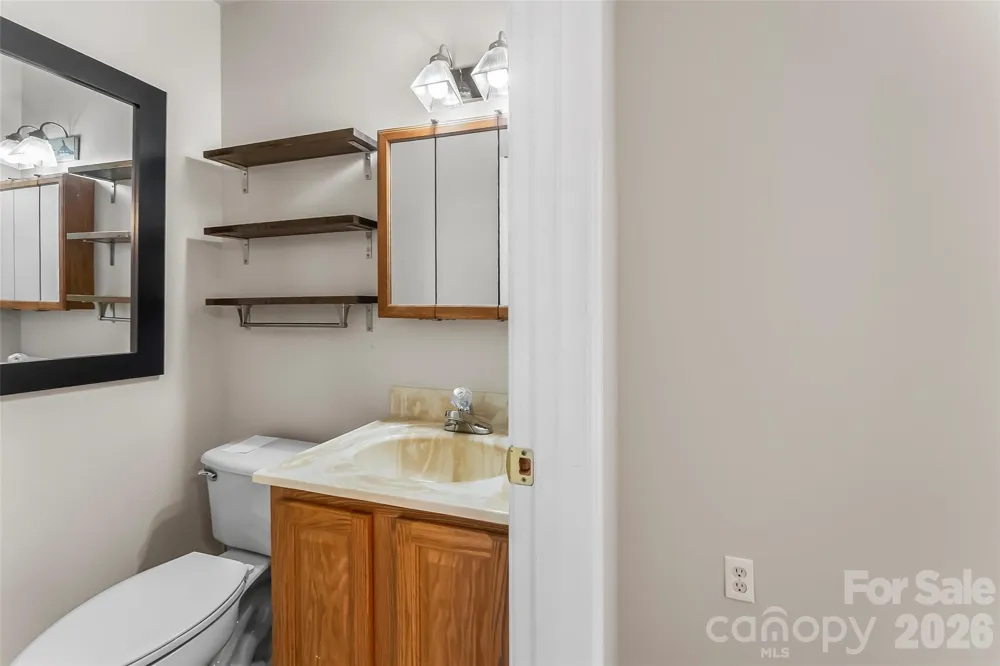 2610 Bear Creek Road Marshall, NC 28753