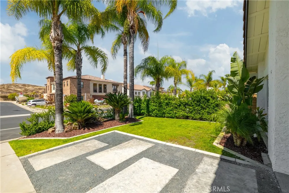 30238 Longhorn Canyon Lake, CA 92587