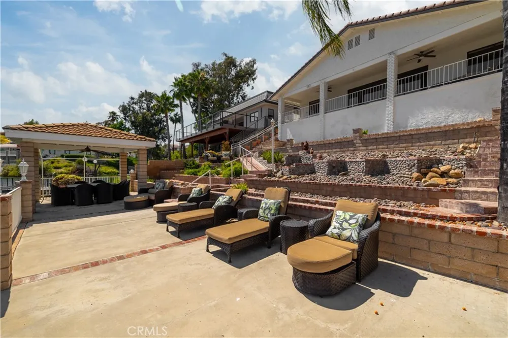 30238 Longhorn Canyon Lake, CA 92587
