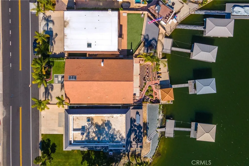 30238 Longhorn Canyon Lake, CA 92587
