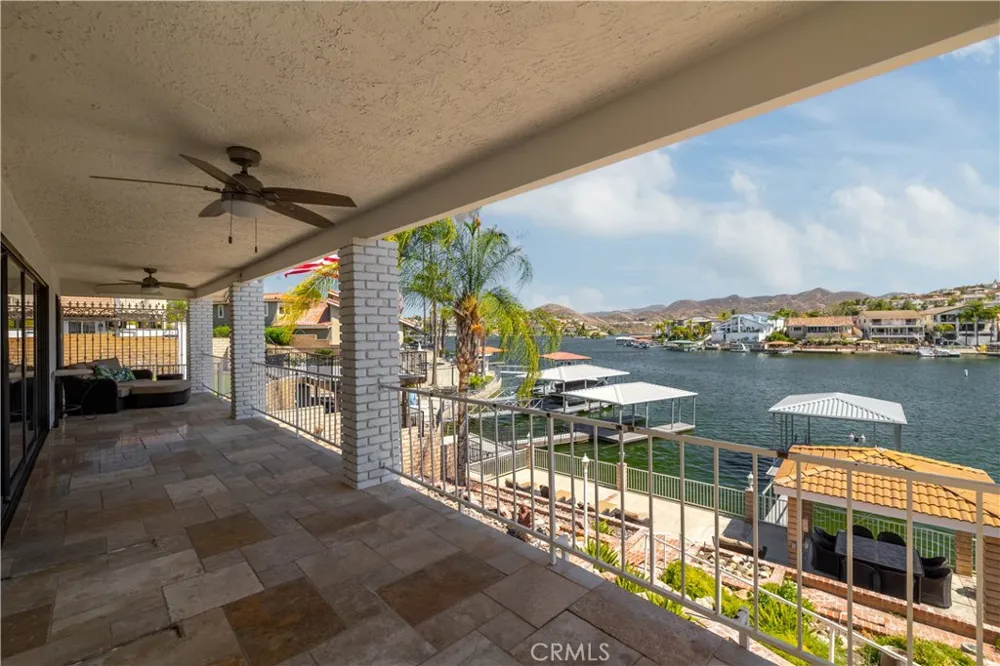 30238 Longhorn Canyon Lake, CA 92587