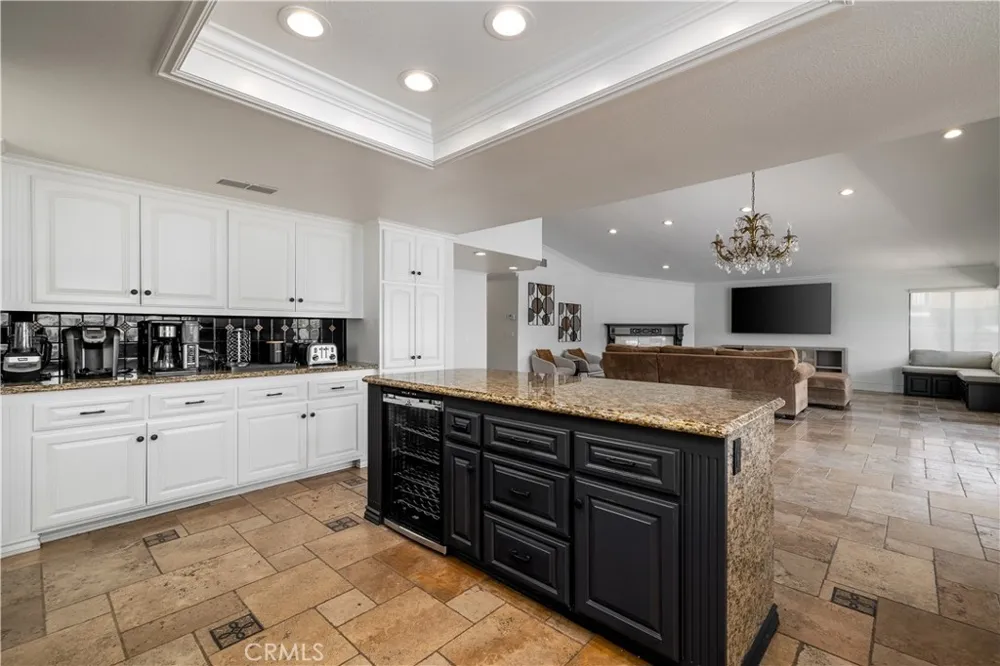 30238 Longhorn Canyon Lake, CA 92587