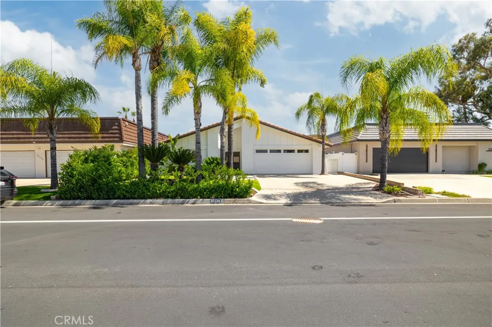 30238 Longhorn Canyon Lake, CA 92587