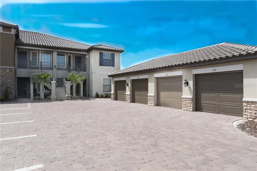 12740 SORRENTO WAY #103 Bradenton, FL 34211