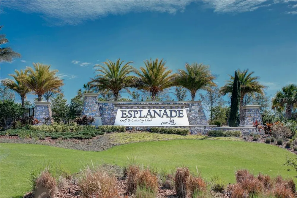 12740 SORRENTO WAY #103 Bradenton, FL 34211